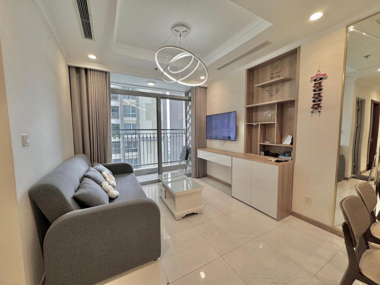 2beds 2baths Modern Design Vinhomes Park TP. Hồ Chí Minh